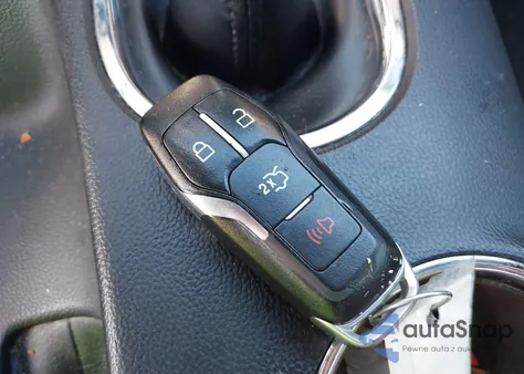 2015 Ford Mustang из США, поврежденный, VIN 1FA6P8TH8F5322263